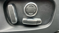 Jaguar F-Pace 2.0 D200 R-Dynamic Black 5dr Auto AWD Diesel Estate